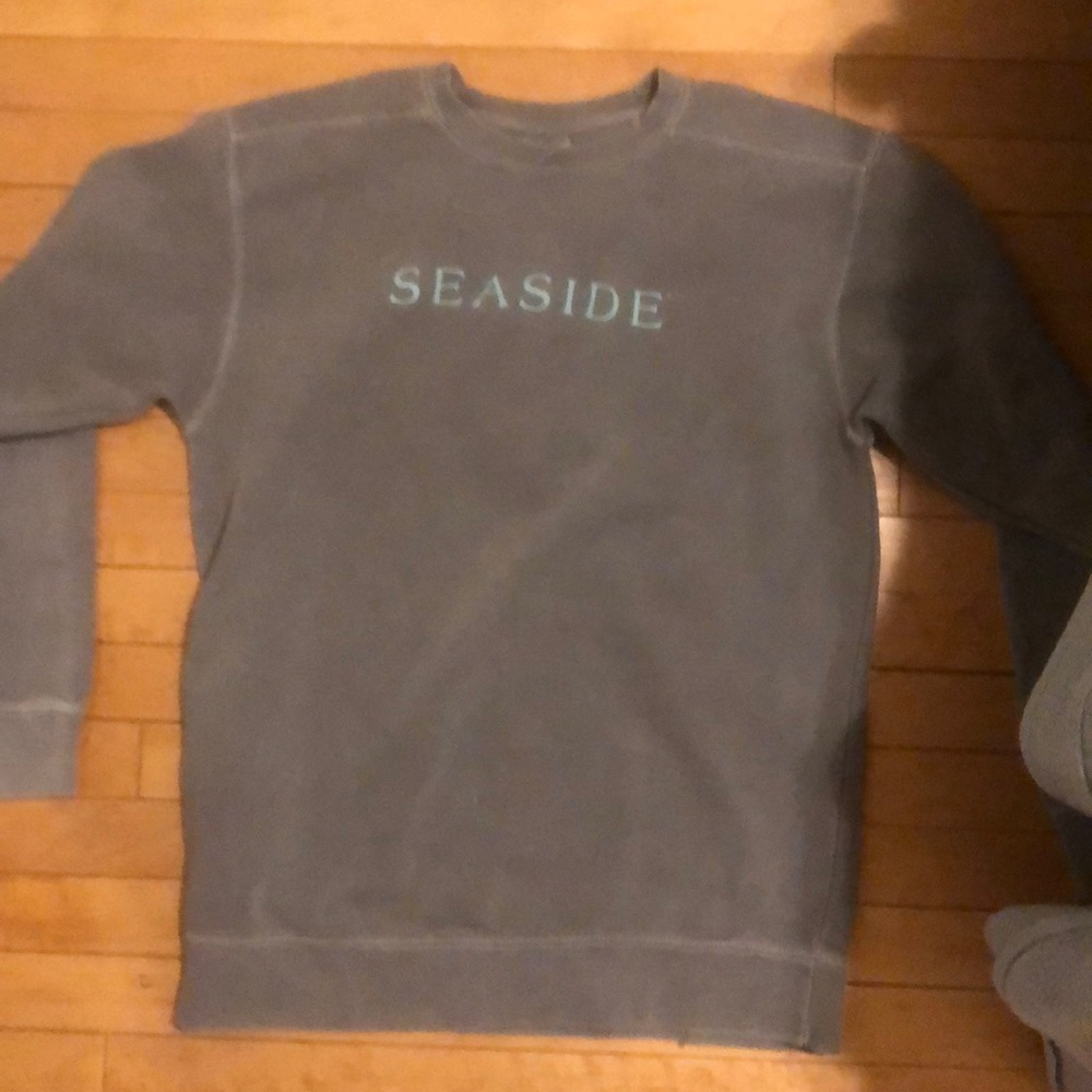 Seaside sweatshirt